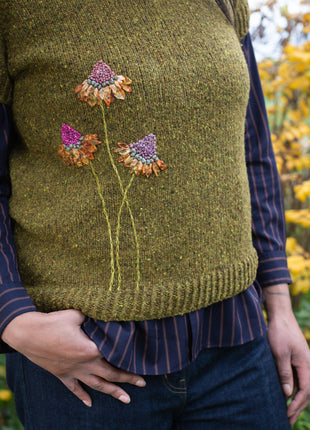 Embroidery on Knits by Judit Gimmlich