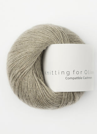 Knitting for Olive Compatible Cashmere