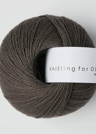 Knitting for Olive Merino